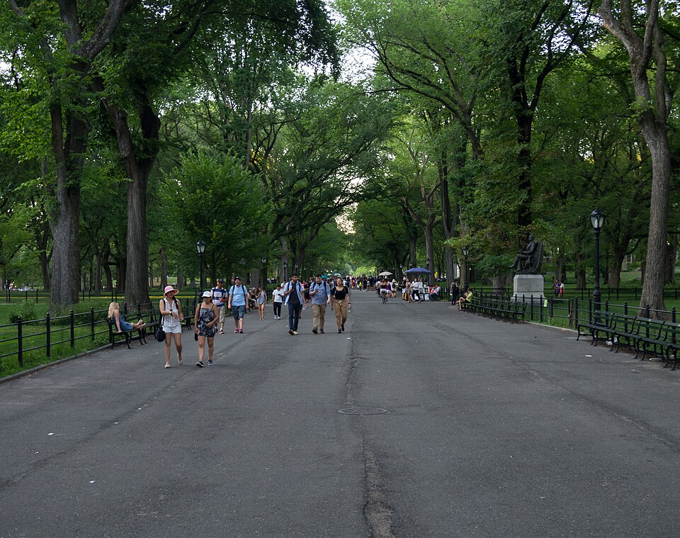 The Mall and Literary Walk