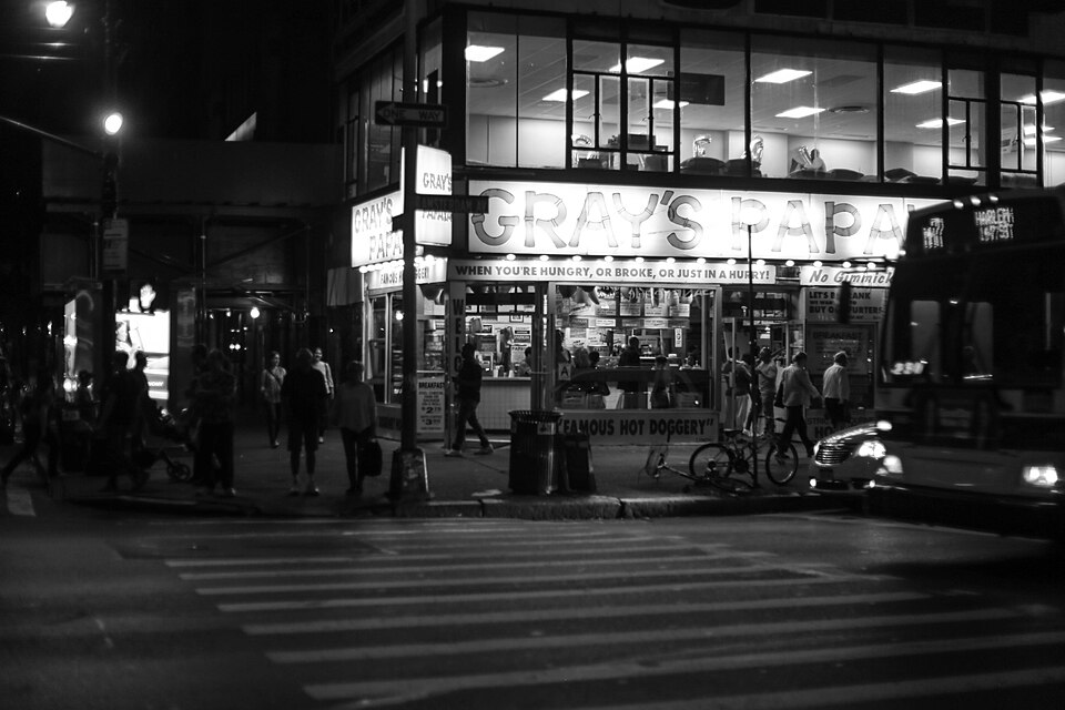 Gray’s Papaya