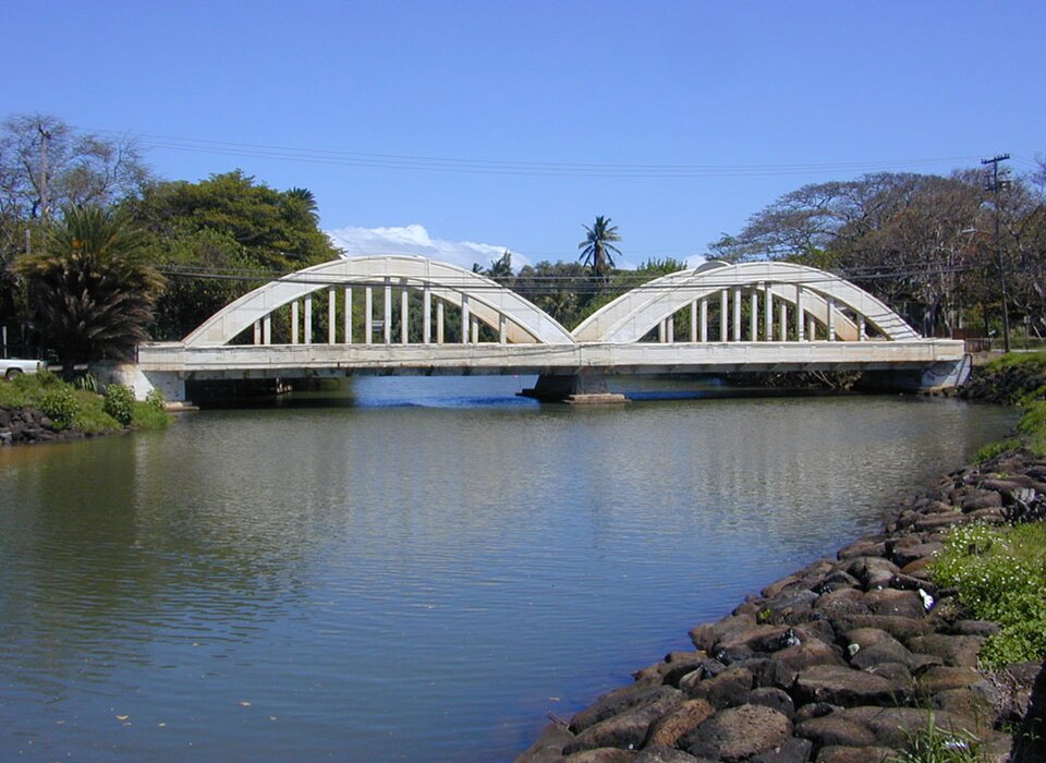 The Anahulu Stream bridge into Haleʻiwa (Garlic shrimp)
