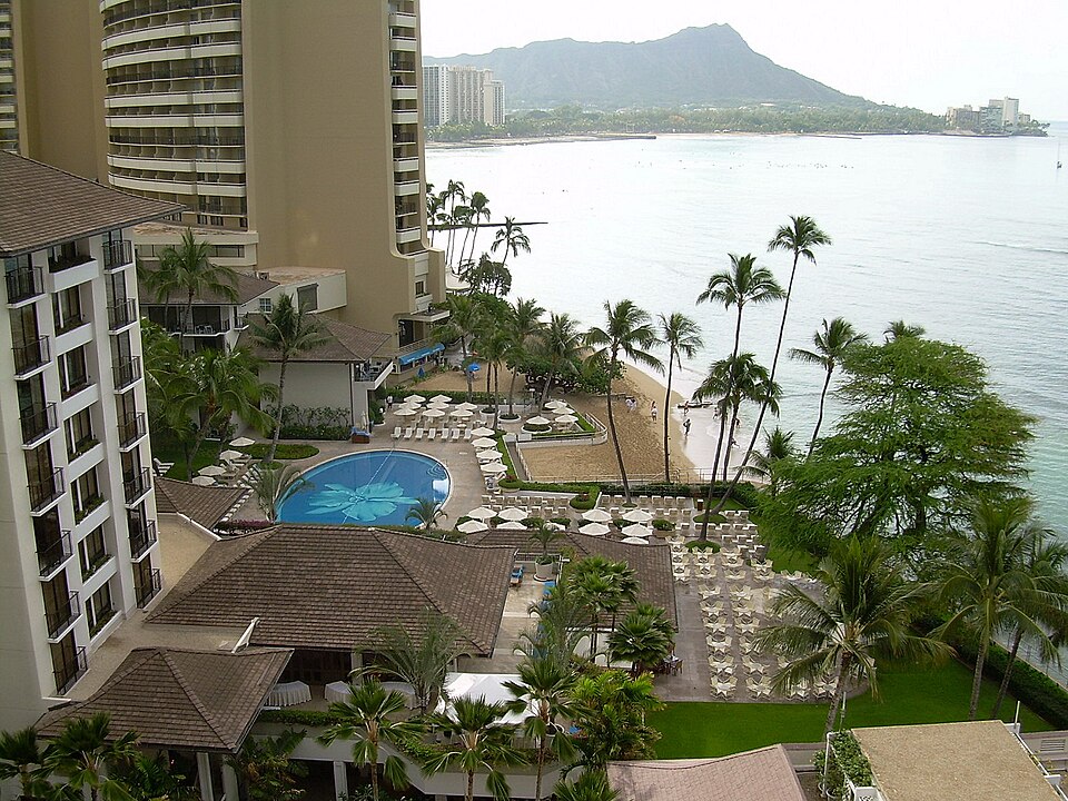 The Halekūlani, home of House Without a Key (Honolulu after dark)