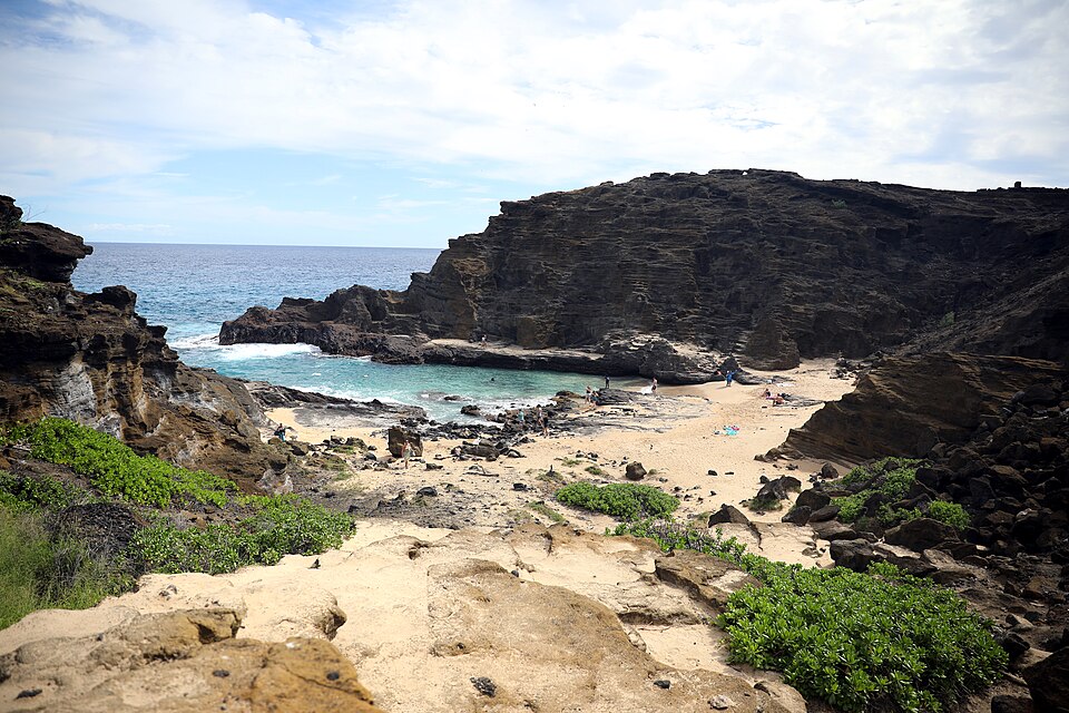 Magnum P.I.: Robin’s Nest to Kualoa