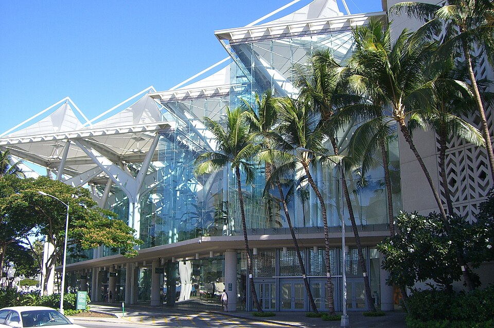 Jurassic Oʻahu beyond the ranch