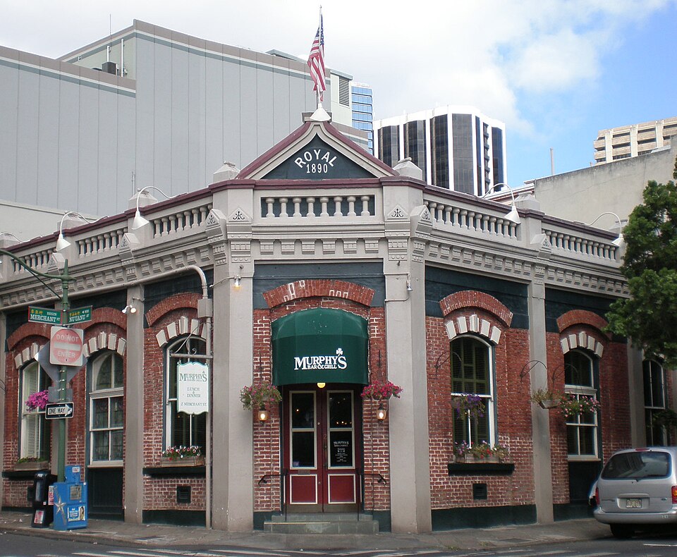 Murphy’s Bar & Grill