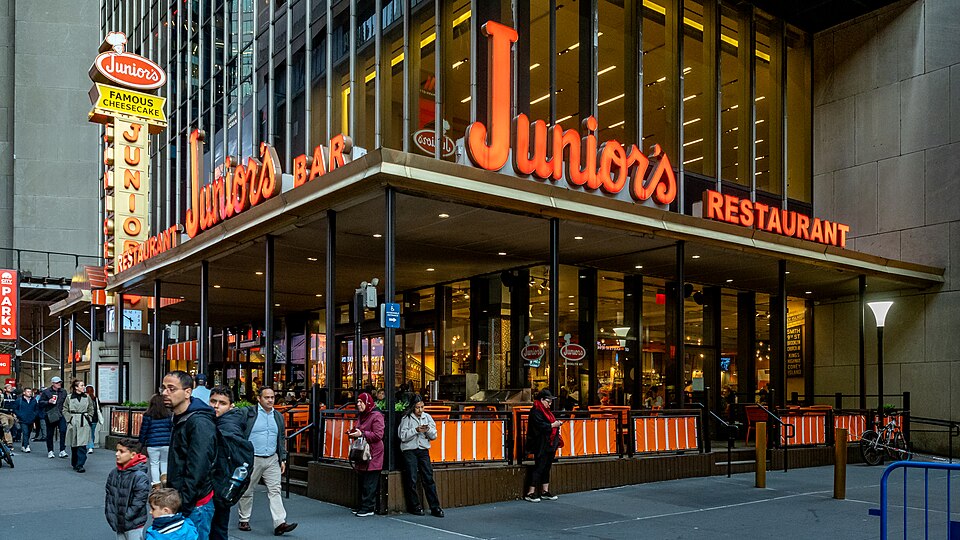 Junior’s