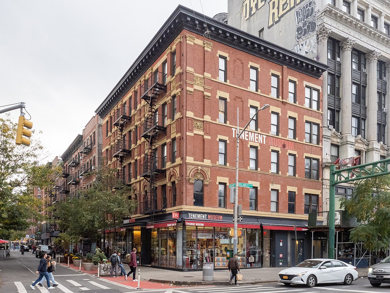 The Tenement Museum, Orchard Street (Tenement Museum: Rogarshevskys & Baldizzis apartment tour)