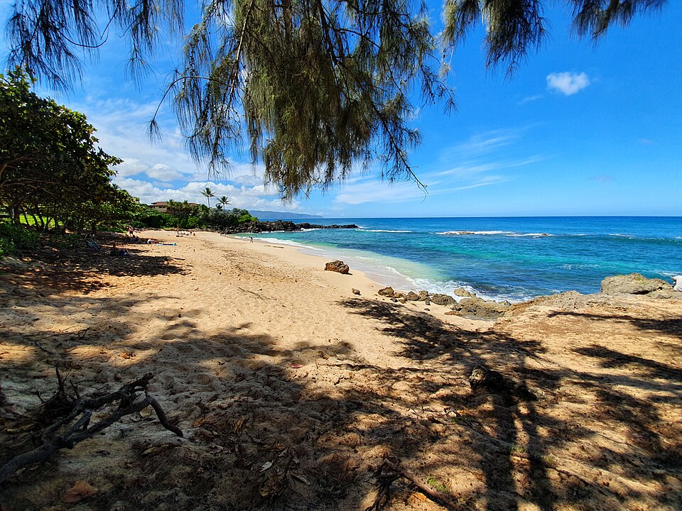 Three Tables Beach